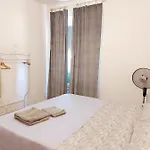 Genova Rooms Serra E